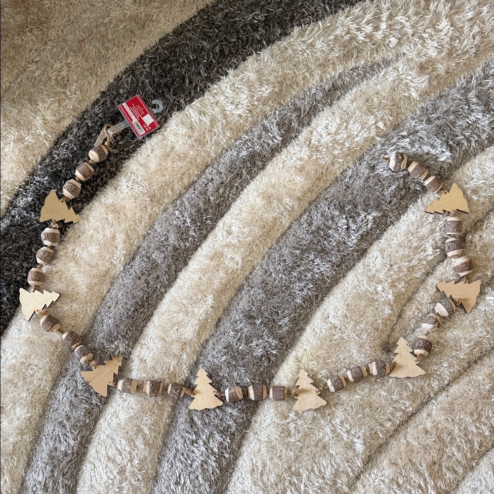 Wood Trees Garland